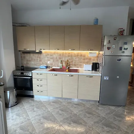 Kriopigi Apartment דירה *