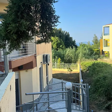 Kriopigi Apartment * קריופיגי